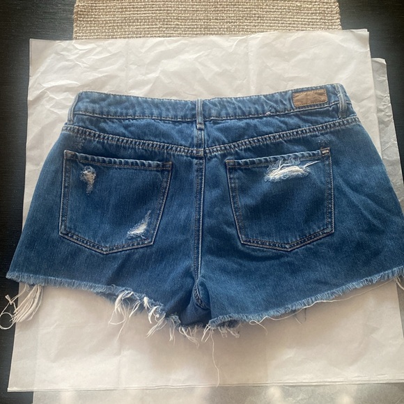 Garage favorite shorts - Picture 2 of 7